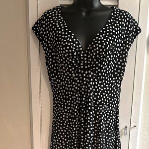 Jones Wear polka dot dress, sizer 10.